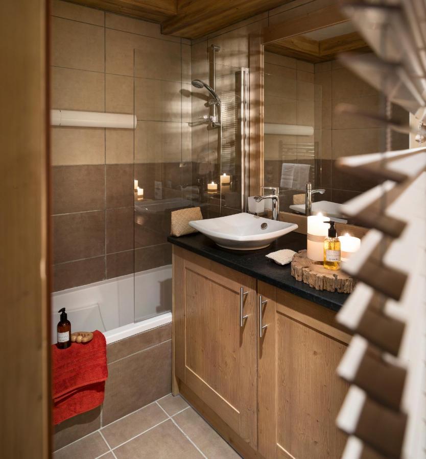 Cgh Residences & Spas White Pearl Lodge 拉普拉涅 外观 照片